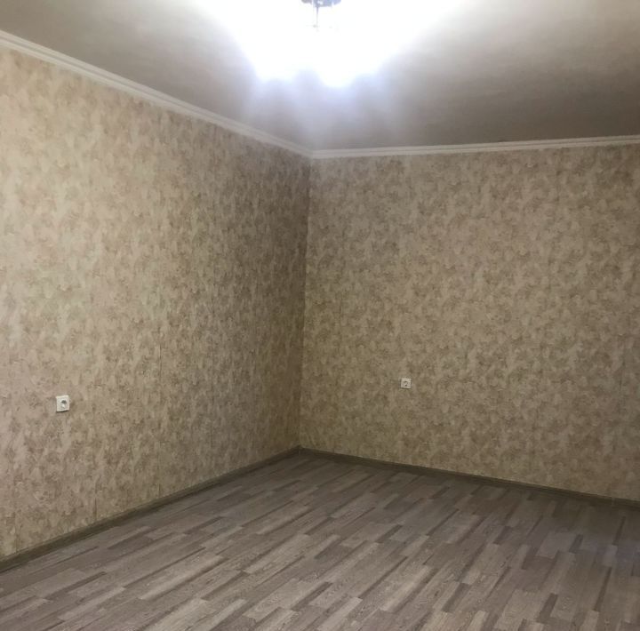 комната г Саратов р-н Волжский ул Соколовогорская 10а фото 1