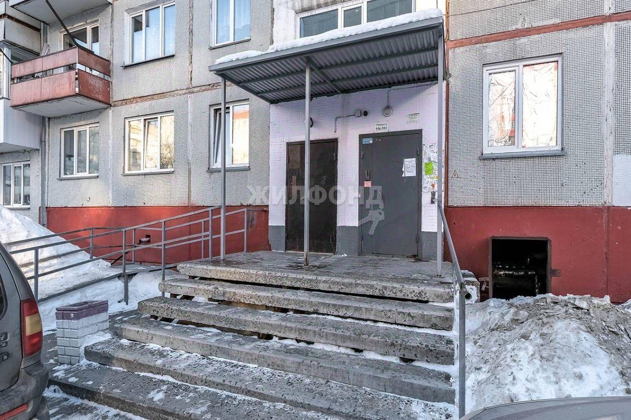 квартира г Новосибирск р-н Кировский ул Комсомольская 4 фото 16