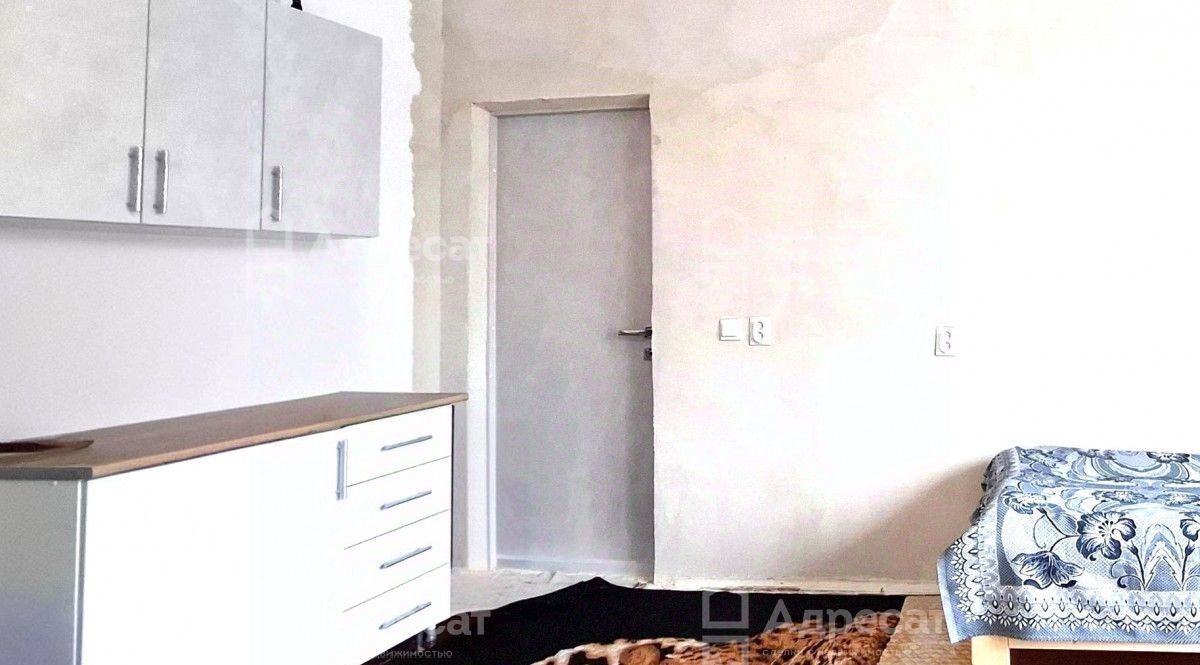 комната г Волгоград р-н Тракторозаводский ул им. адмирала Ушакова 12 фото 4
