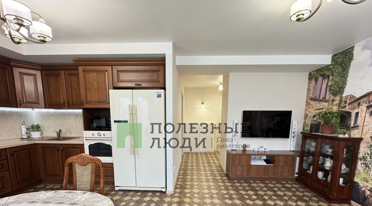 квартира г Саратов р-н Октябрьский ул 2-я Садовая 23а фото 3