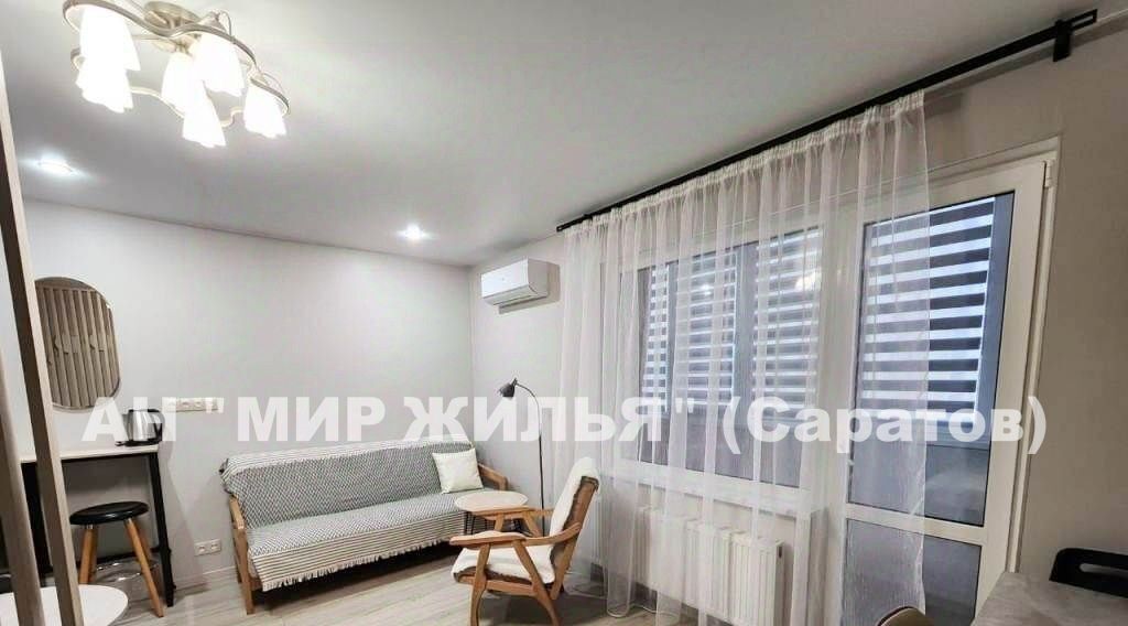 квартира г Саратов р-н Октябрьский ул им Симбирцева В.Н. 40 фото 2
