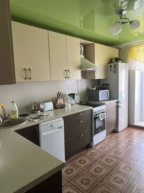 квартира г Старый Оскол ул 8 Марта д. 40/1 микрорайон Заречье фото 1