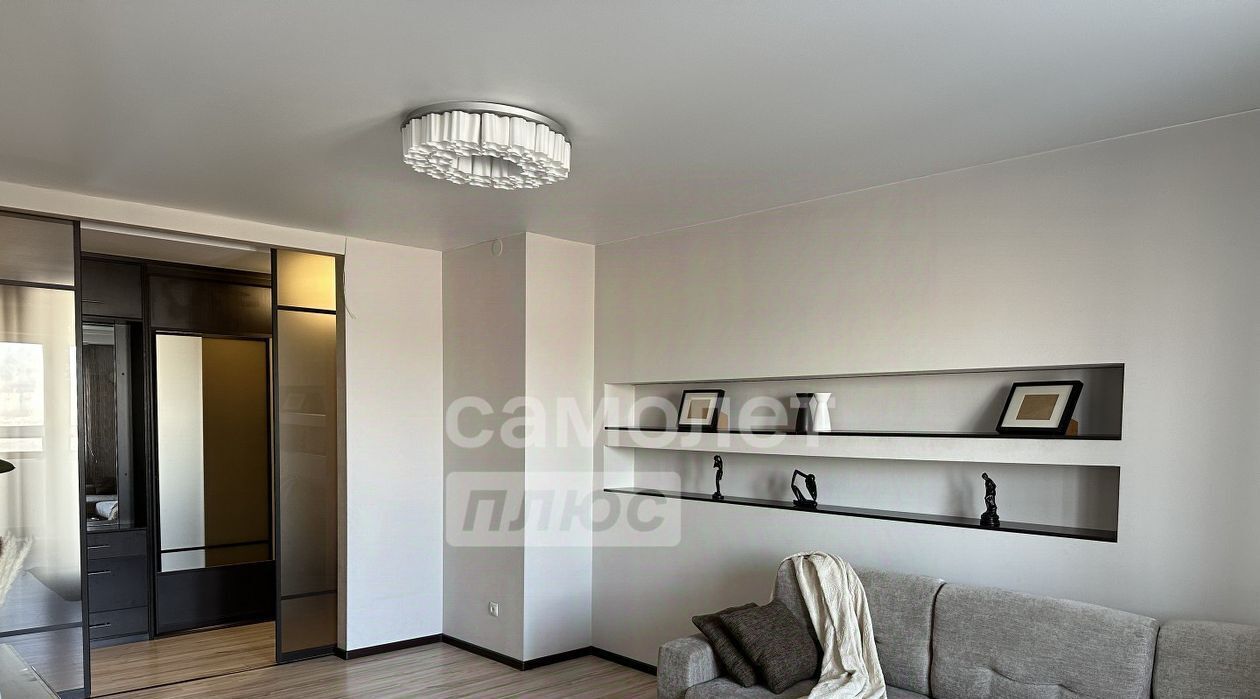 квартира г Иркутск р-н Октябрьский ул Дыбовского 8/7 фото 1