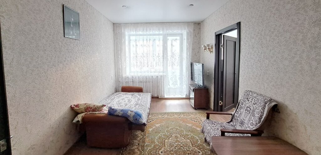 квартира г Златоуст ул им И.И.Шишкина 1 фото 3