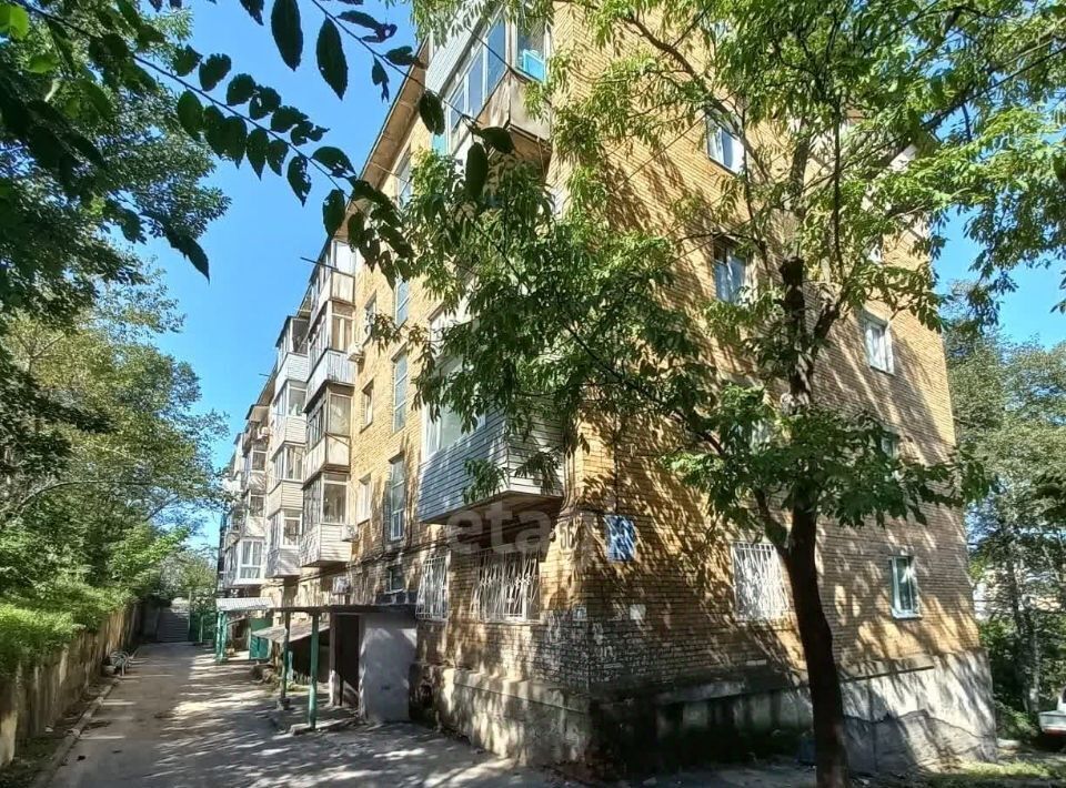 квартира г Владивосток р-н Ленинский ул Адмирала Кузнецова 56а фото 1