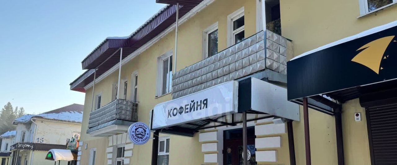 торговое помещение г Горно-Алтайск пр-кт Коммунистический фото 26