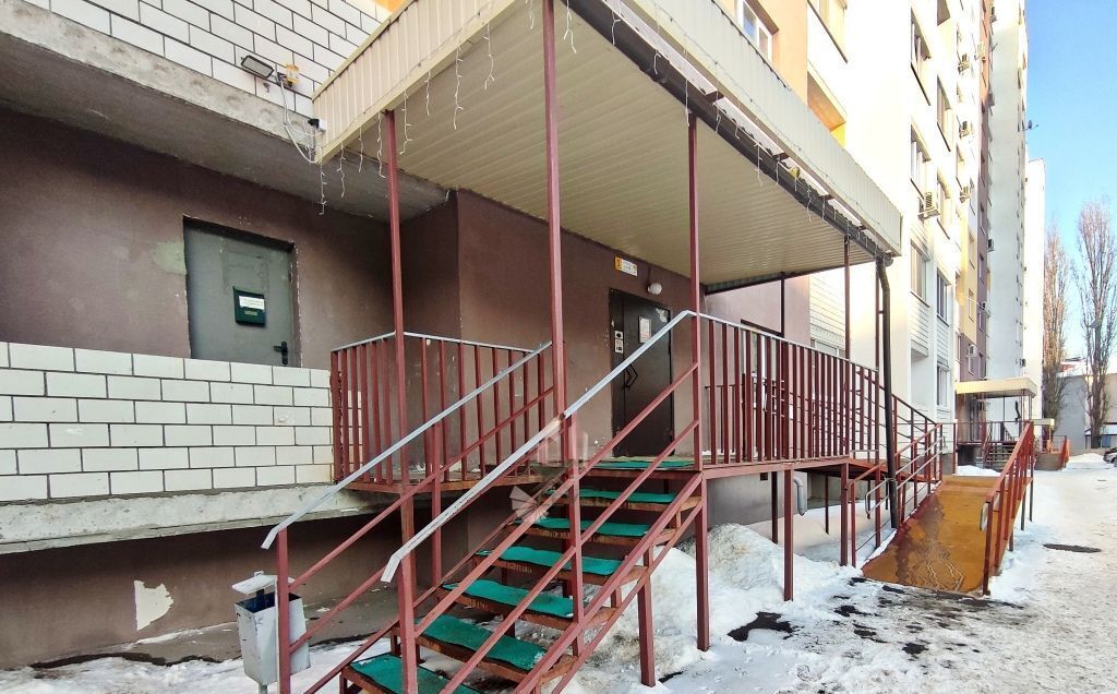 квартира г Саратов р-н Заводской ул Миллеровская 13 фото 3