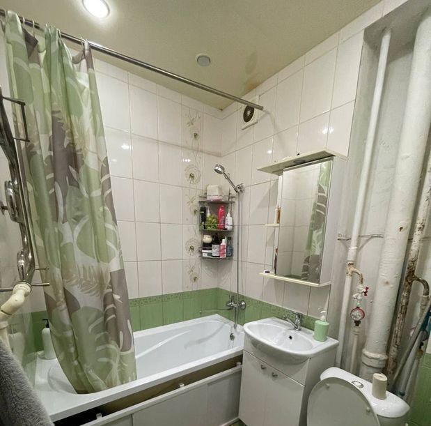 квартира г Омск р-н Октябрьский ул Учебная 202 фото 9