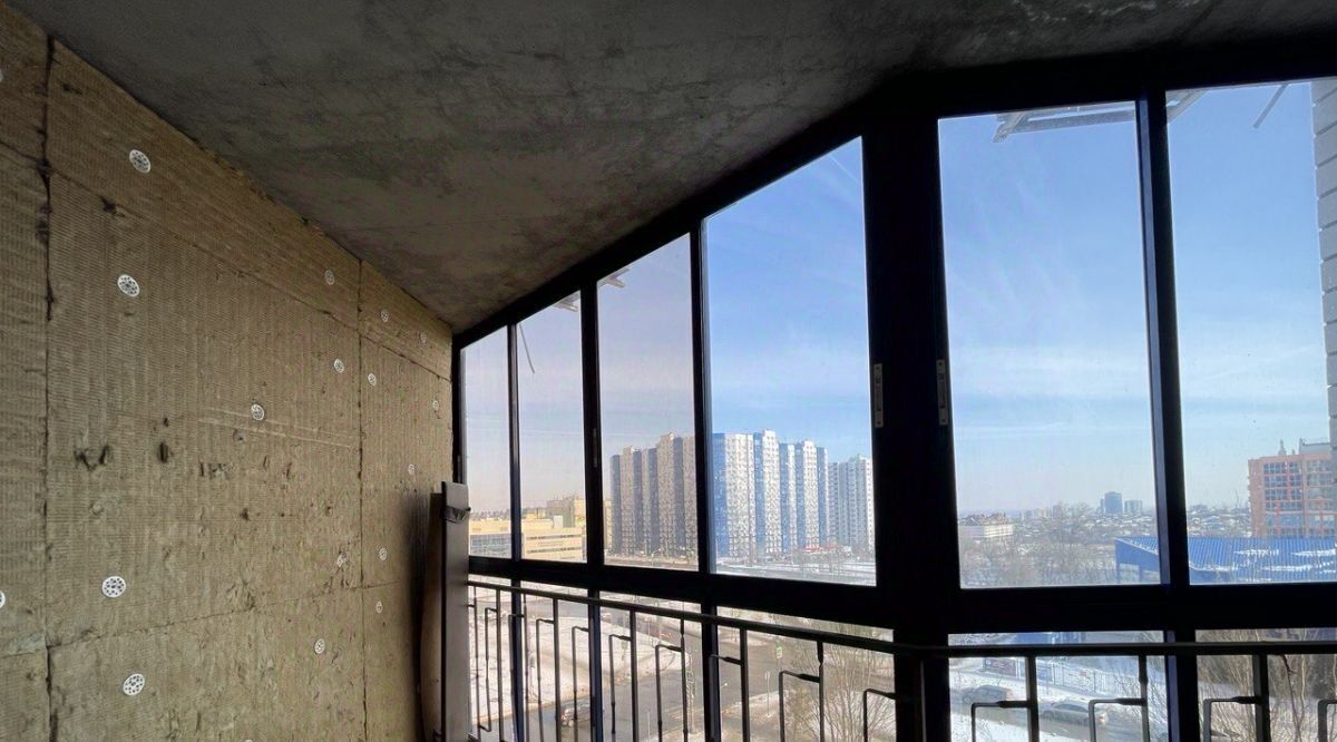 квартира г Волгоград р-н Дзержинский ул 8-й Воздушной Армии 9а фото 16