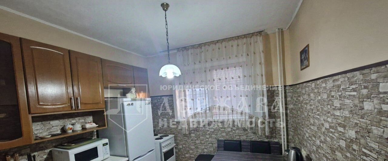 квартира г Междуреченск пр-кт 50 лет Комсомола 66 фото 8