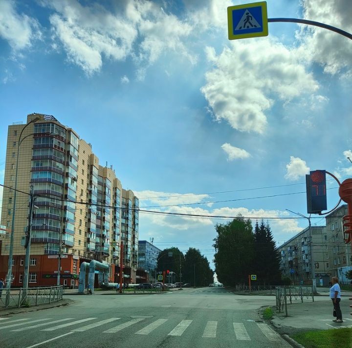 квартира г Кемерово р-н Ленинский пр-кт Ленинградский 28 фото 1