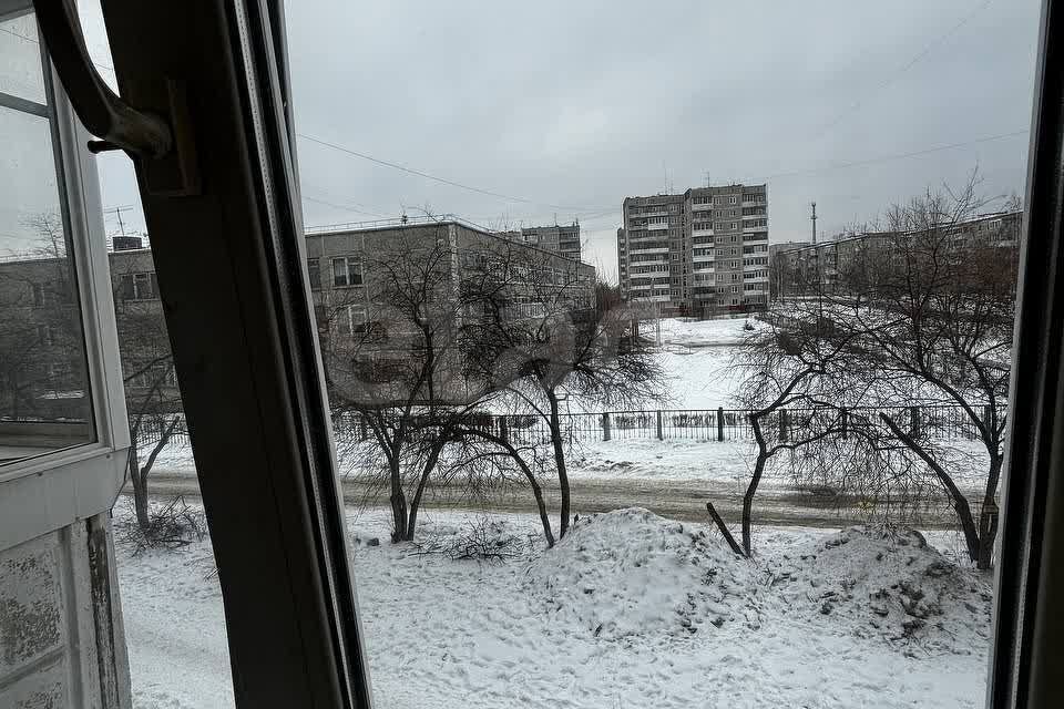 квартира г Нижний Тагил р-н Ленинский Нижний Тагил городской округ, Верхняя Черепанова, 19а фото 3