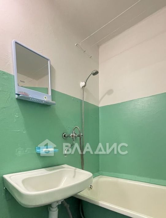 квартира г Старый Оскол микрорайон Конева 13 фото 17