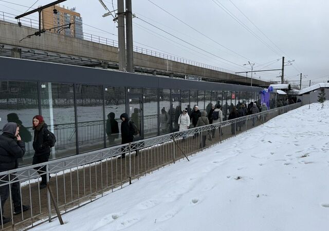 пл Привокзальная 6 Девяткино, Муринское городское поселение фото