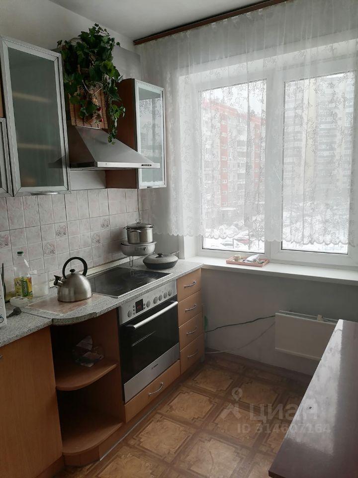 квартира г Новосибирск р-н Дзержинский ул Авиастроителей 1 фото 1