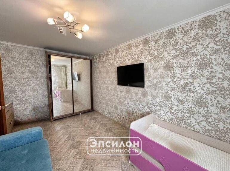 квартира г Курск р-н Центральный пр-кт Вячеслава Клыкова 77 фото 5