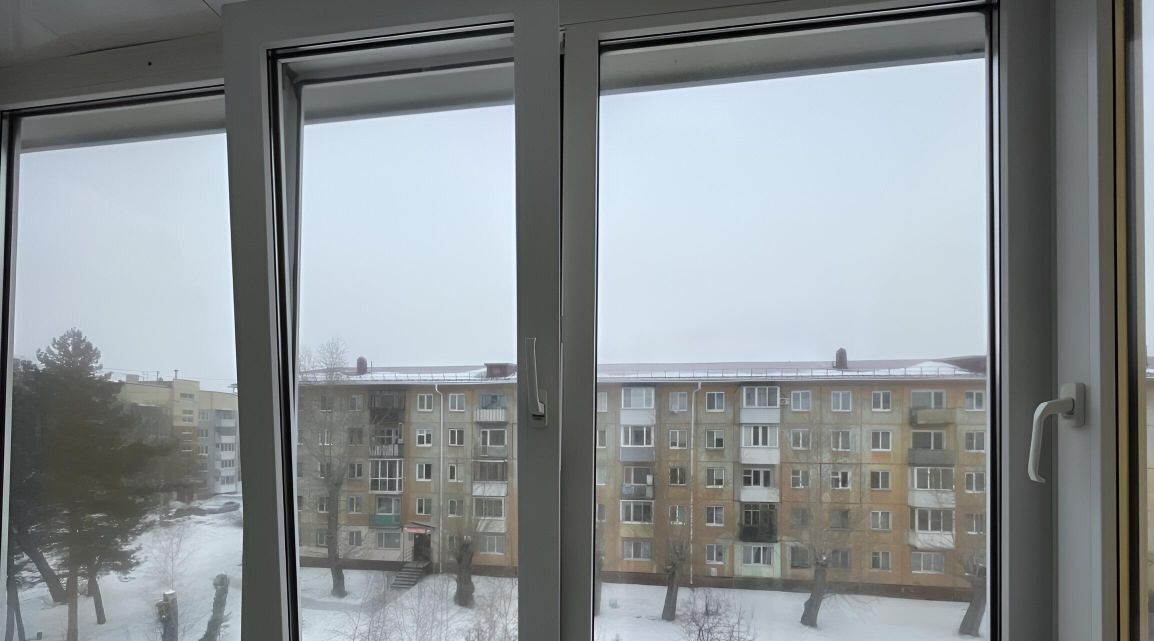 квартира г Омск р-н Центральный ул Багратиона 25а пос. Амурский фото 21