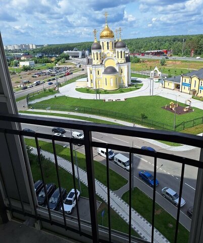 ТиНАО Пыхтино, улица Лётчика Ульянина, 2 фото