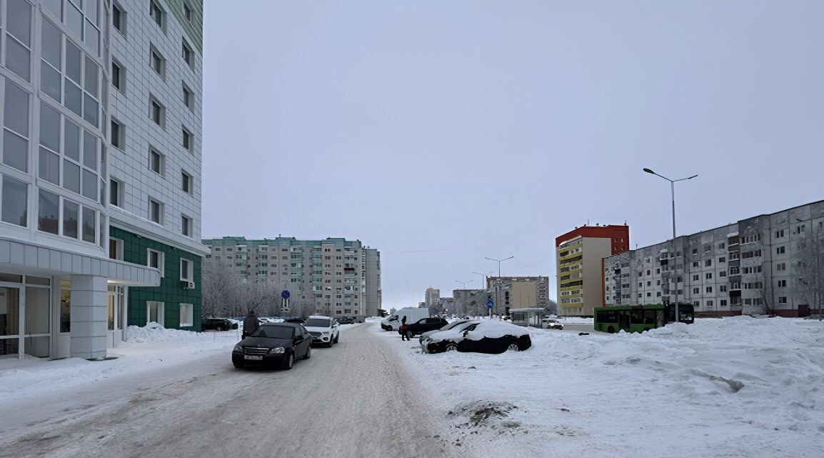 свободного назначения г Сургут пр-кт Комсомольский 7 24-й фото 30