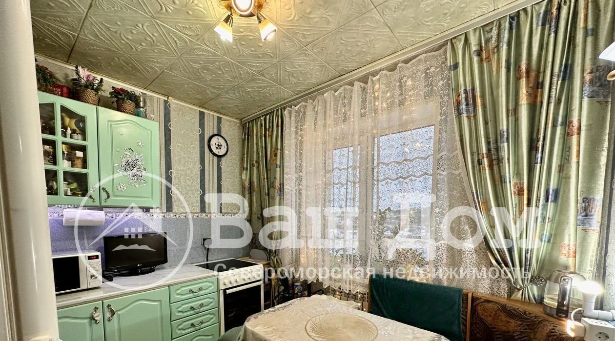 квартира г Североморск ул Авиаторов 8 фото 6