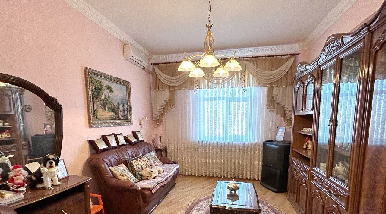 квартира г Таганрог ул Чехова 49 фото 1