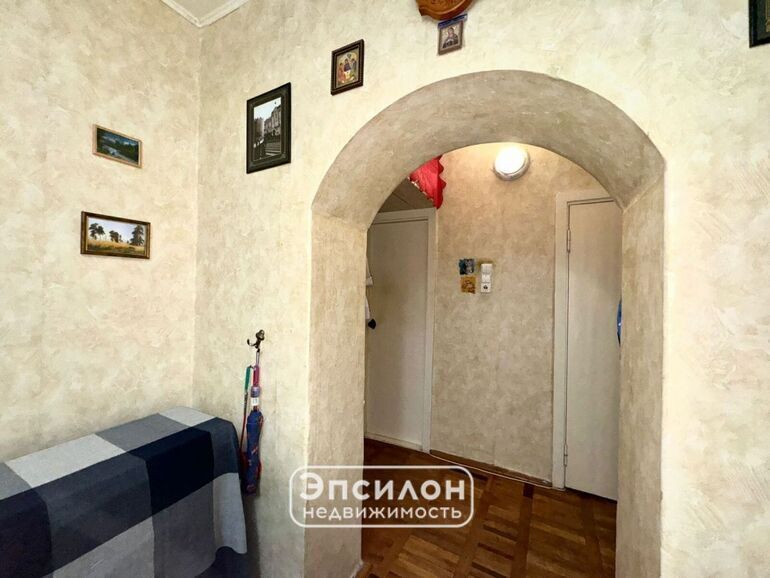 квартира г Курск р-н Центральный ул Институтская 44 фото 4