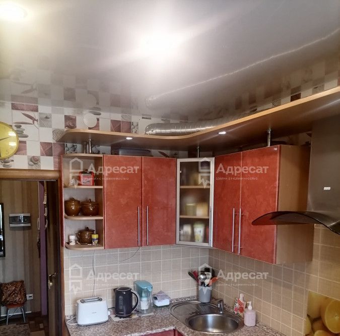 квартира г Волгоград р-н Краснооктябрьский ул им. Рихарда Зорге 38 фото 1