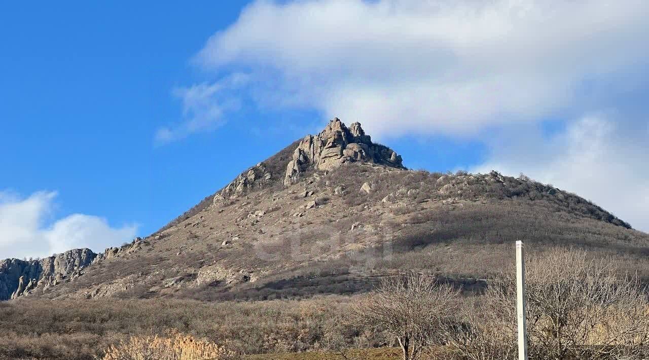 земля г Алушта с Лучистое ул Шоссейная фото 5