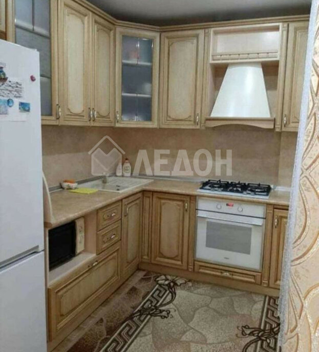 квартира г Омск ул 21-я Амурская 14в фото 7