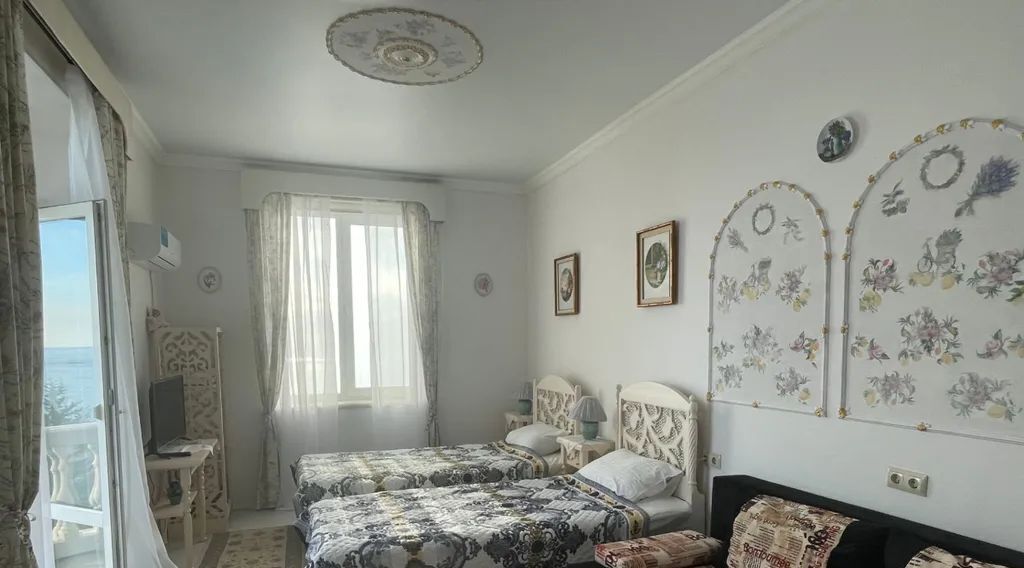 комната г Ялта пгт Парковое ш Парковое 12/3 фото 3