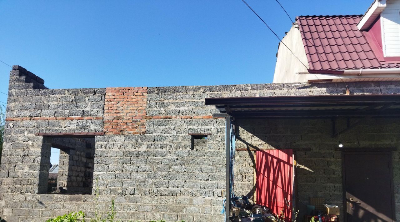 дом г Астрахань р-н Трусовский ул Николая Карандина 38 фото 2