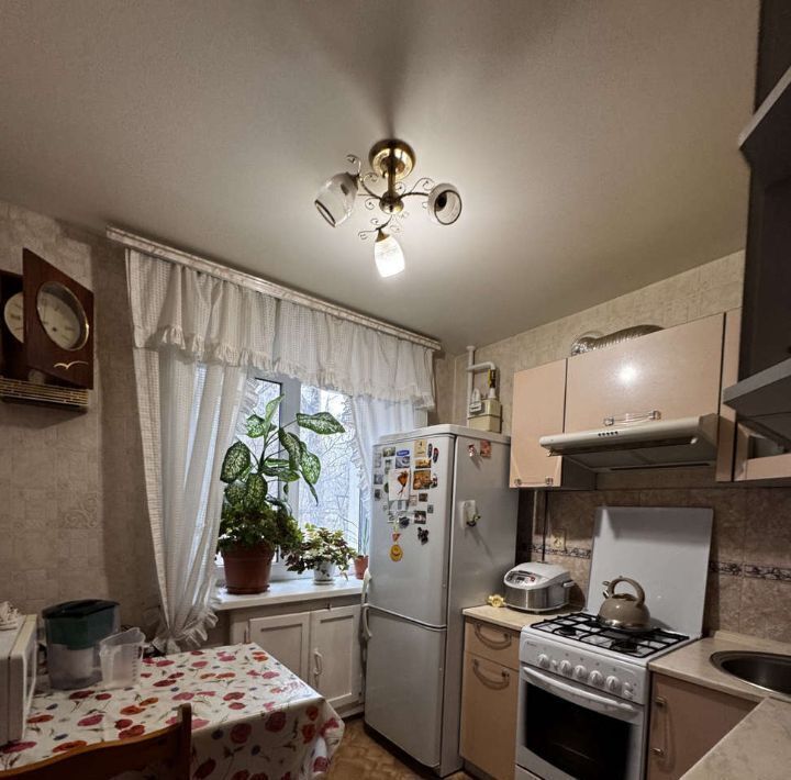 квартира г Волгоград р-н Кировский ул 64-й Армии 30 фото 4