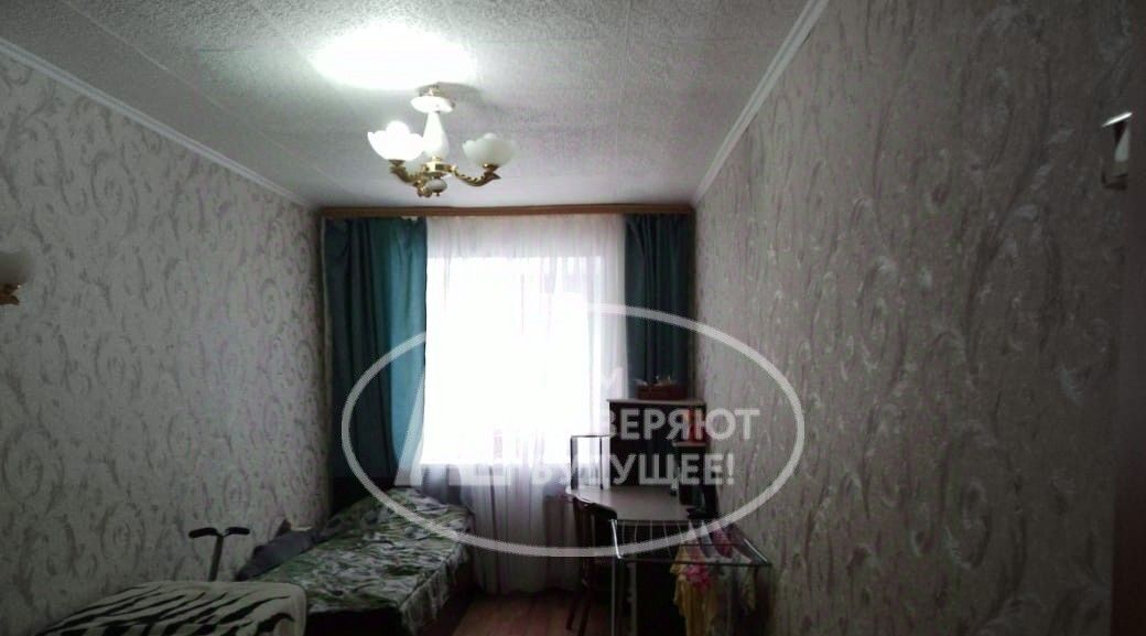квартира г Лысьва ул Оборина 2 фото 9