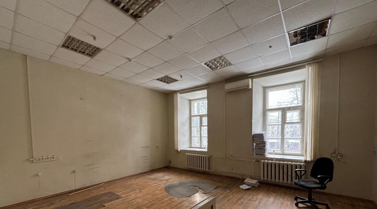 офис г Ярославль р-н Кировский пл Челюскинцев 10/3 фото 14