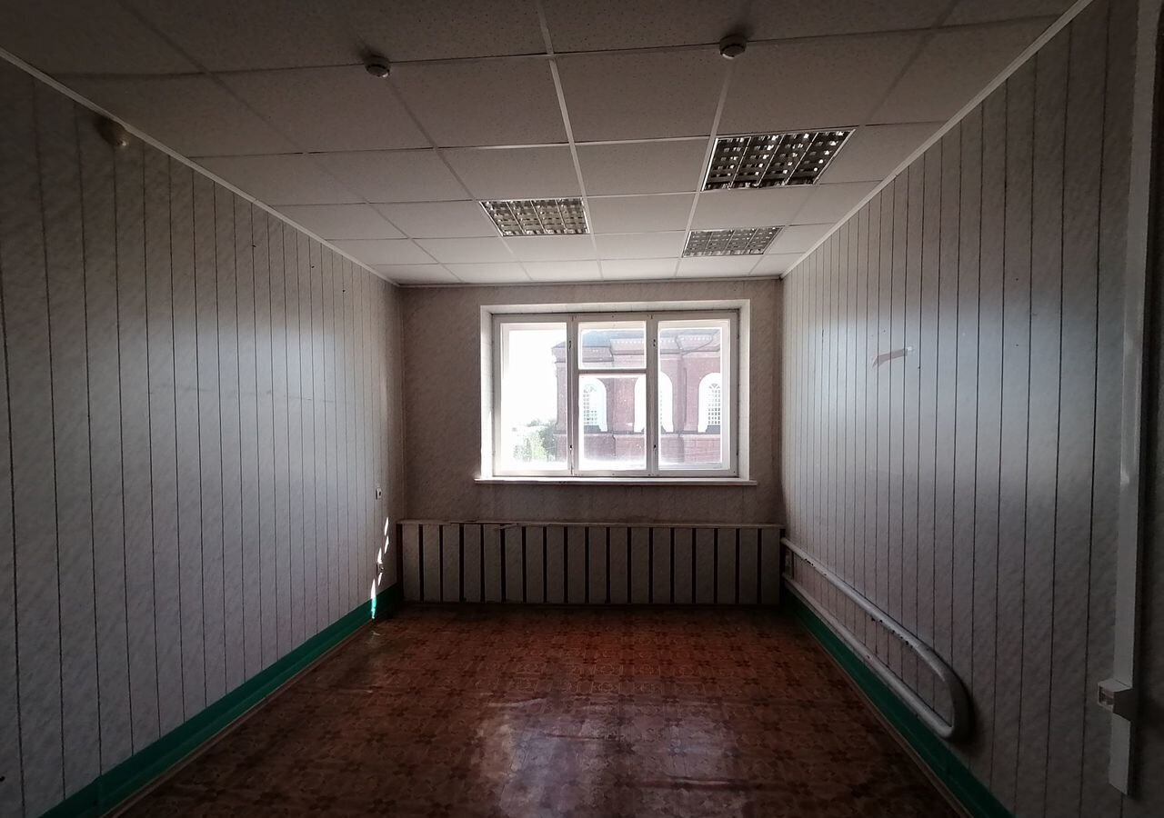 свободного назначения г Пугачев ул Топорковская 10/1 Пугачёвский р-н, муниципальное образование фото 30
