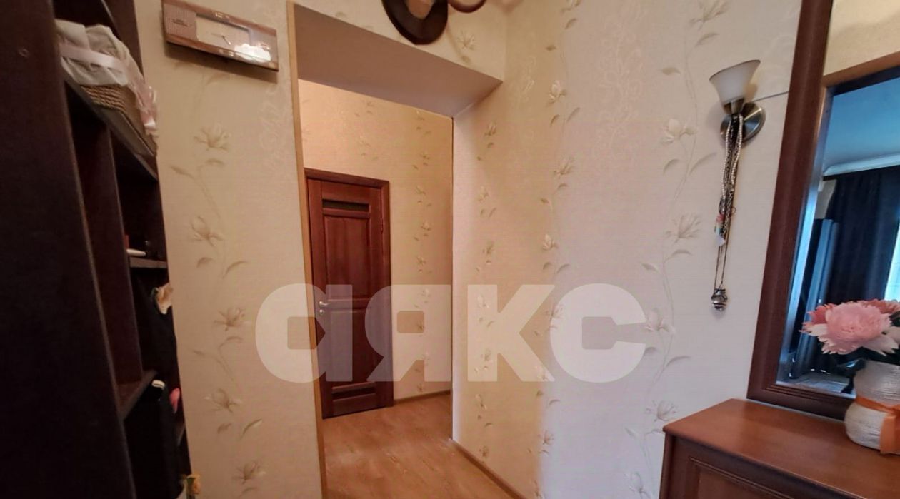 квартира г Волгоград р-н Тракторозаводский ул Борьбы 17 фото 15