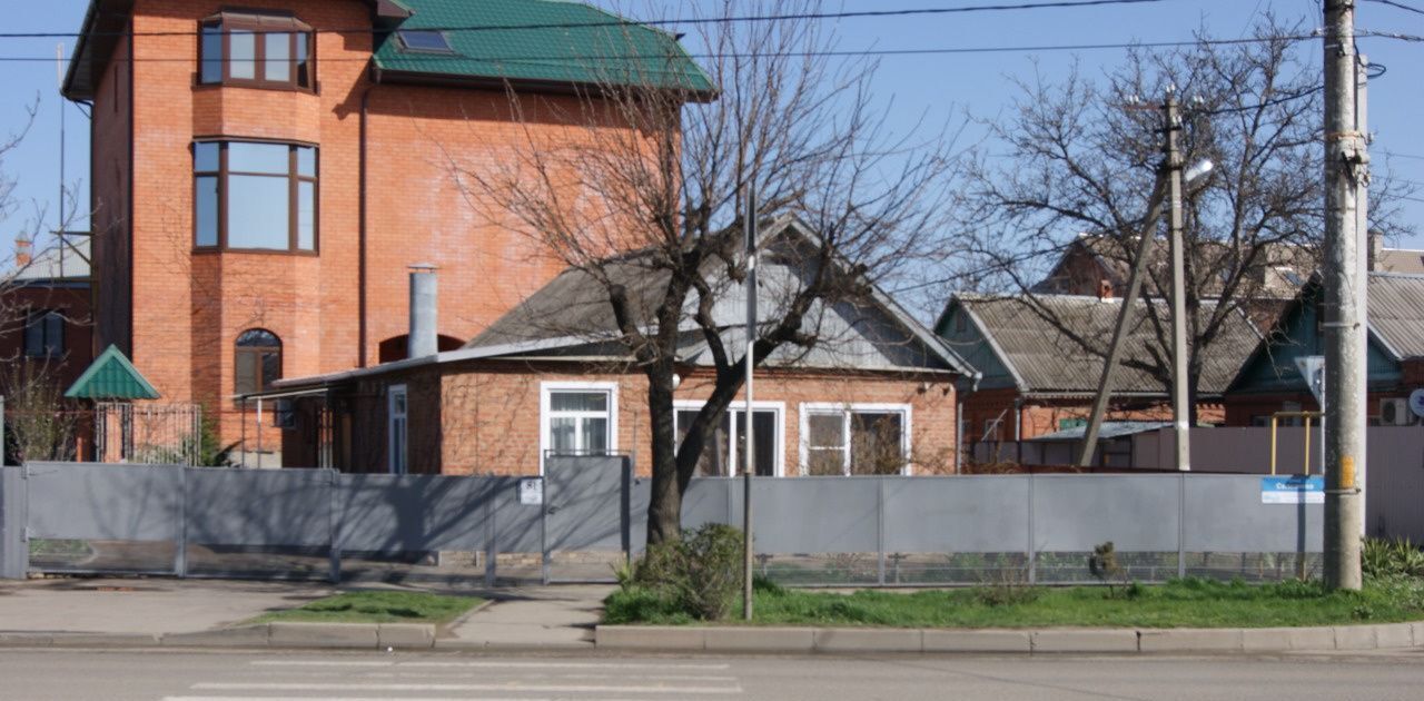 дом г Краснодар р-н Карасунский ул им. Селезнева 81 фото 1