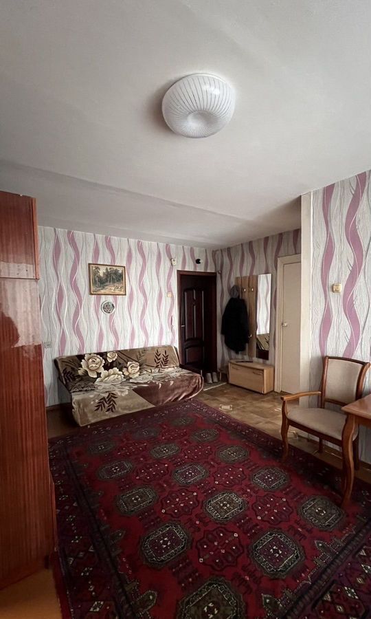 квартира г Красноярск р-н Свердловский пр-кт им.газеты "Красноярский рабочий" 127а фото 1
