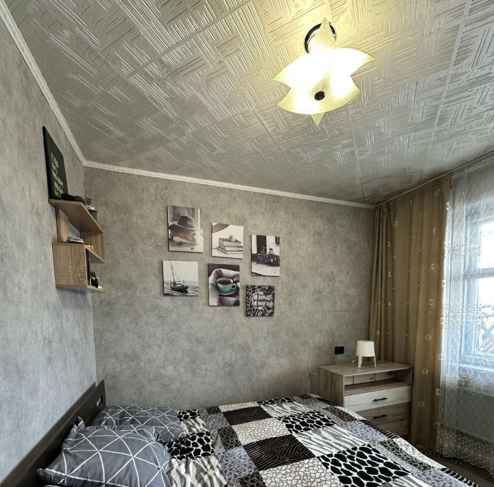 квартира г Новокузнецк р-н Центральный ул Орджоникидзе 31 фото 1