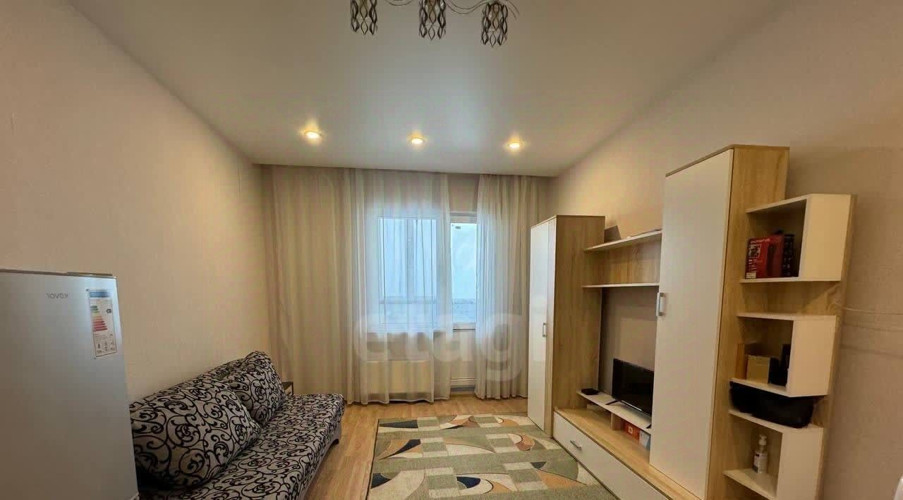 квартира г Сургут ул Замятинская 7/2 фото 3
