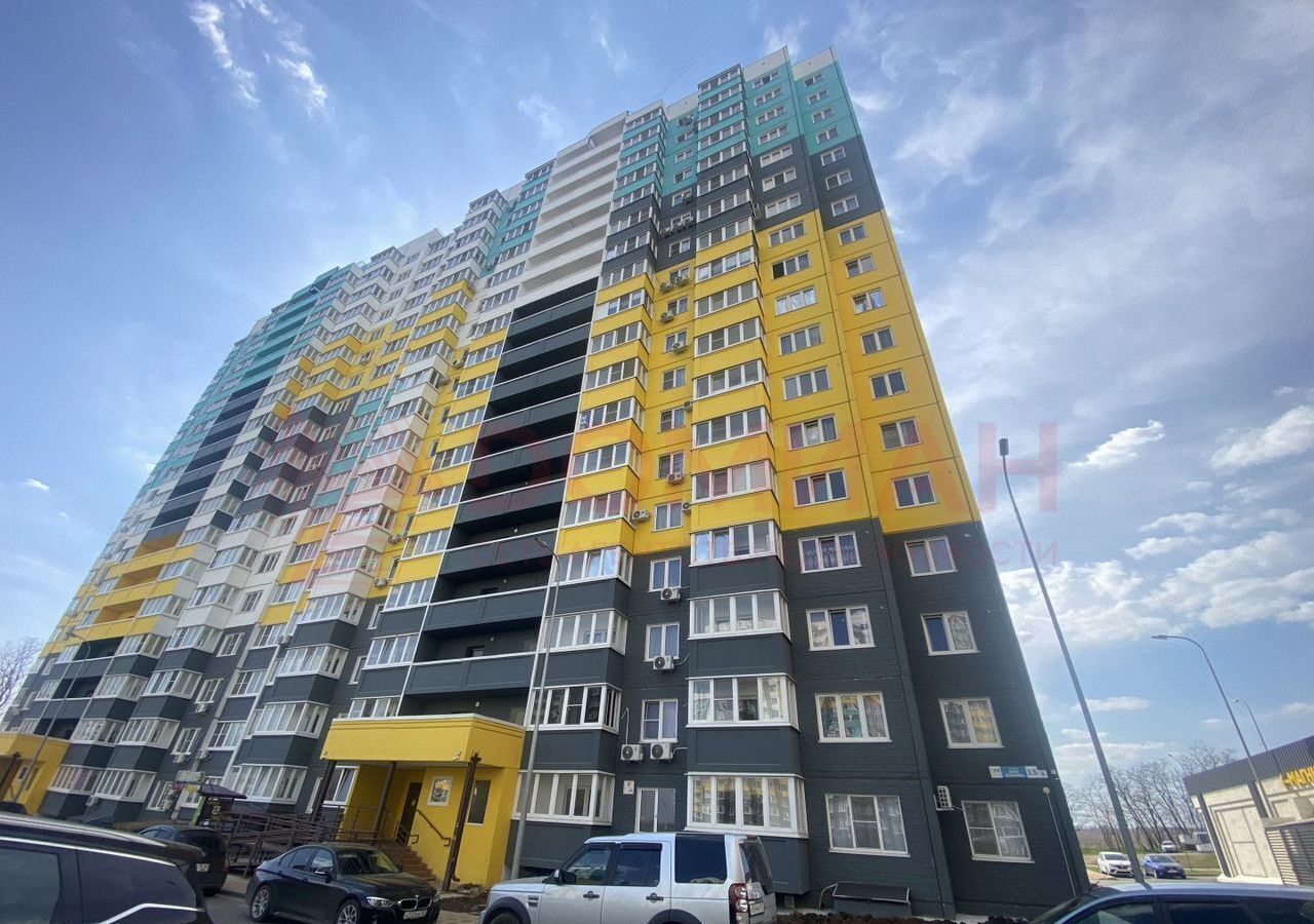 квартира г Ростов-на-Дону р-н Октябрьский ул Юрия Дубинина 15 фото 1