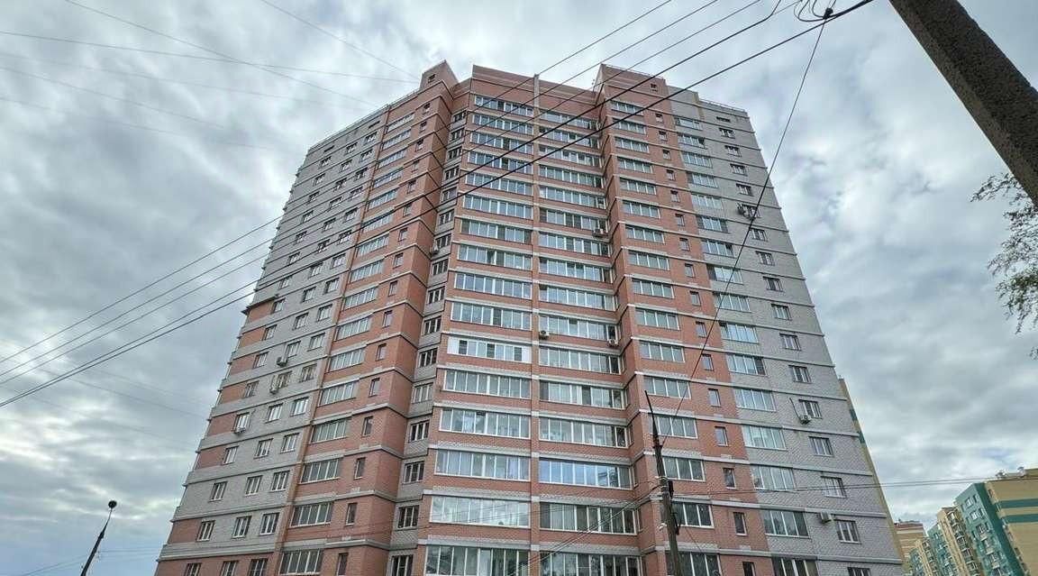 квартира г Тверь р-н Московский ул 15 лет Октября 12к/1 фото 1