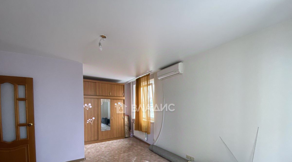 квартира г Волгоград р-н Дзержинский ул Космонавтов 39 фото 4