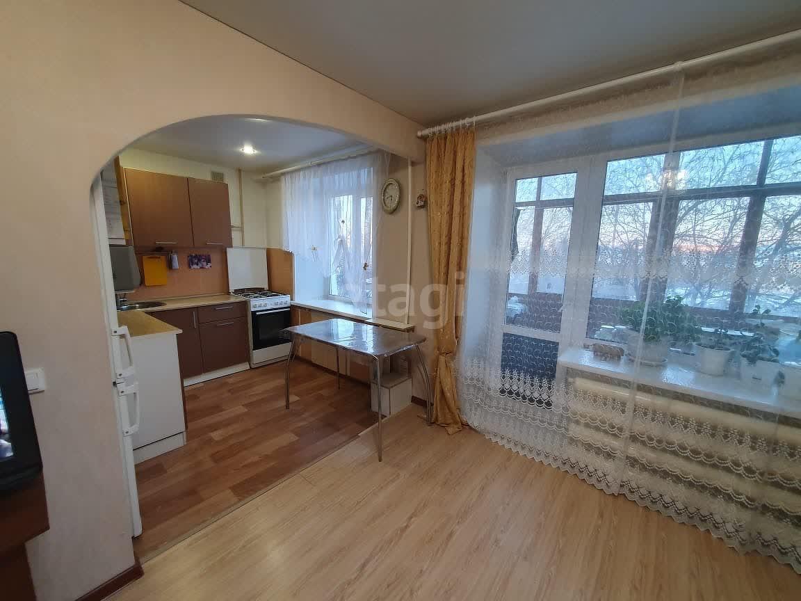 квартира г Ирбит ул Коммуны 64 фото 1