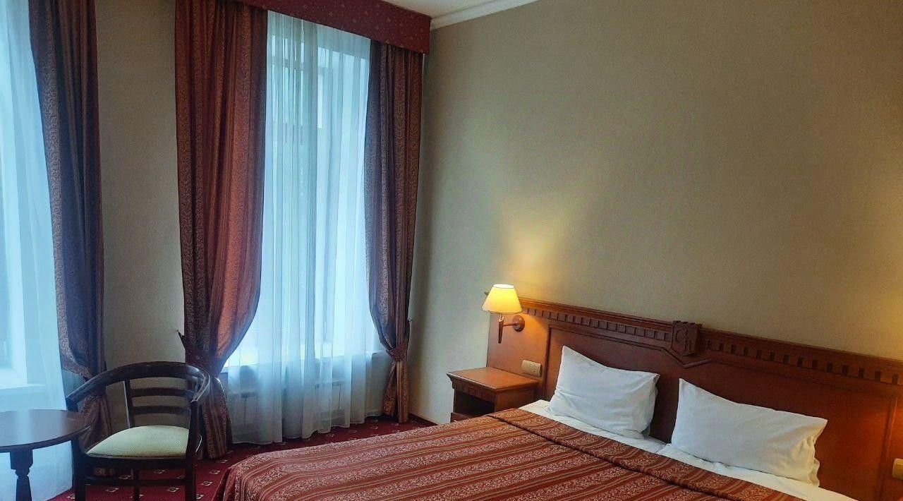 комната р-н Гатчинский г Гатчина пр-кт 25 Октября 3 фото 1