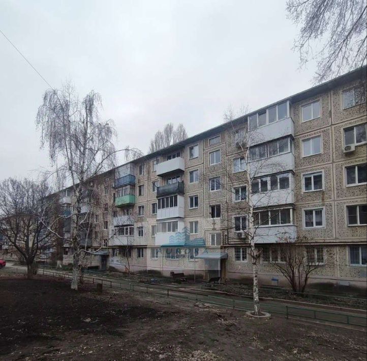 квартира г Саратов р-н Заводской ул Верхоянская 4 фото 2