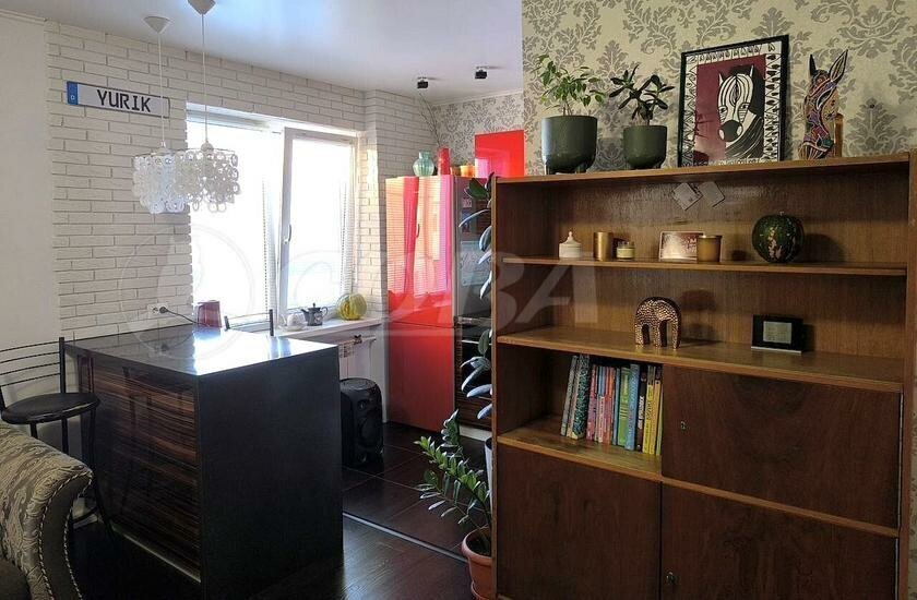 квартира г Тобольск мкр 7а 14а фото 4