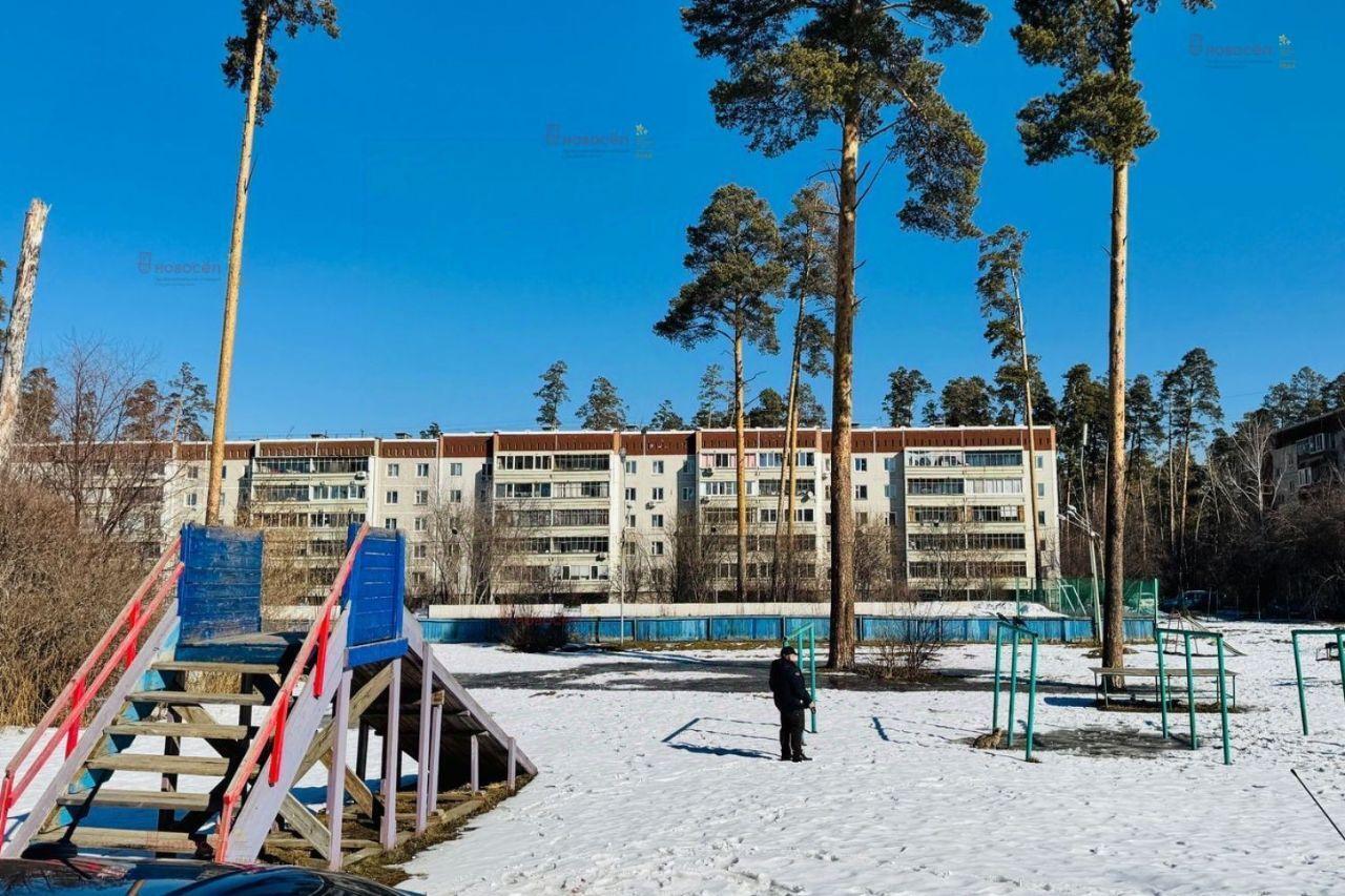 квартира г Екатеринбург р-н Октябрьский ул Трактовая 7 фото 11
