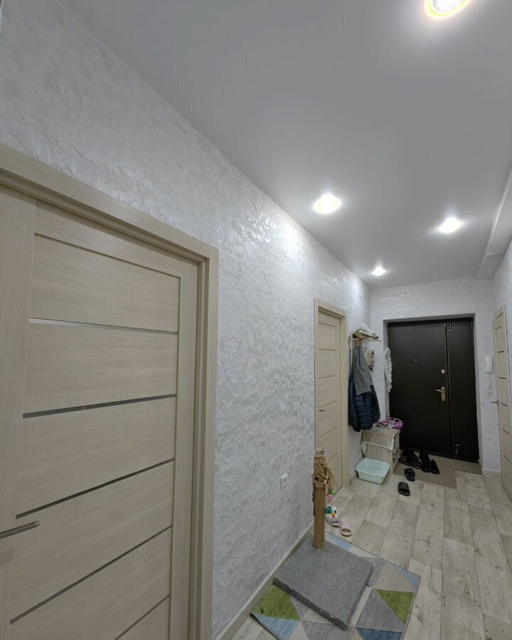 квартира г Волгоград р-н Красноармейский ул им. Доценко 76 фото 17