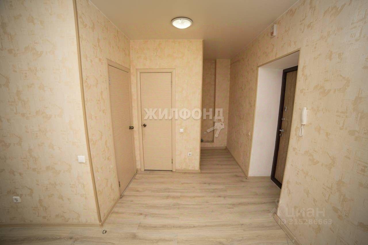 квартира г Новосибирск р-н Кировский ул Сержанта Коротаева 1 фото 4